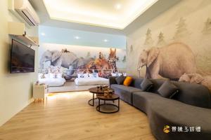 Phòng Gia Đình (Family Room)