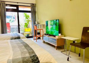 Phòng 4 Người Có Ban Công (Quadruple Room with Balcony)