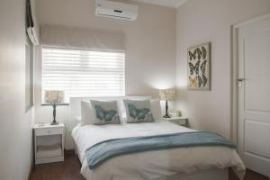 Double Room with Double bed room in Anchor Bay Guest House