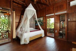 Phòng Suite (Suite Room)