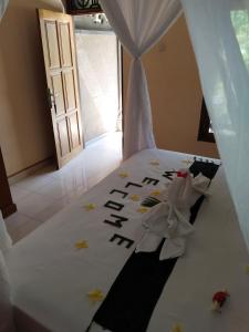 Phòng Tiêu Chuẩn Giường Đôi/2 Giường Đơn Nhìn Ra Vườn (Standard Double or Twin Room with Garden View)