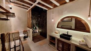 Bungalow Deluxe Nhìn Ra Khu Vườn (Deluxe Bungalow with Garden View)