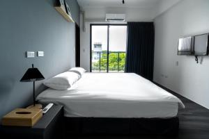 Phòng Giường Đôi Có Phòng Tắm Riêng (Double Room with Private Bathroom)