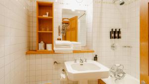 Double or Twin Room room in The Clarence