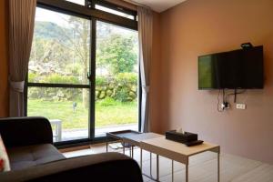 Phòng Đôi Loại Sang (Deluxe Double Room)
