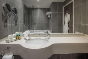 Superior Double with Canal View room in Hilton Dublin