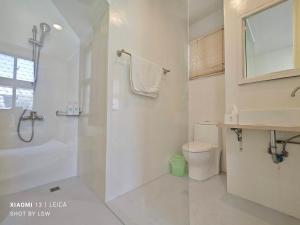 Phòng Tiêu Chuẩn Giường Đôi (Standard Double Room)