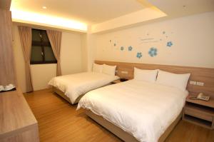 Phòng Tiêu Chuẩn 4 Người (Standard Quadruple Room)