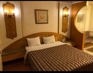 Phòng Có Giường Cỡ Queen (Queen Room)