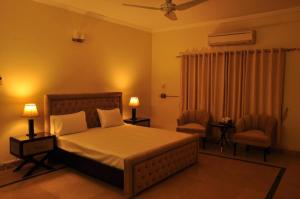 Superior Double Room room in Reina Boutique Hotel - G6