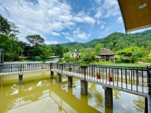 Bungalow Nhìn ra vườn (Bungalow with Garden View)