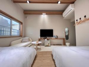 Phòng Cổ Điển Cho 4 Người (Classic Quadruple Room)