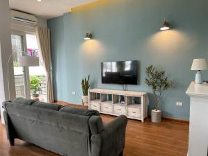 Căn Hộ 2 Phòng Ngủ (Two-Bedroom Apartment)