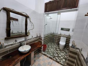 Phòng Đôi Loại Sang (Deluxe Double Room)