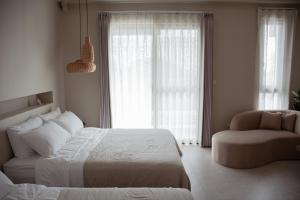 Phòng Deluxe 4 Người (Deluxe Quadruple Room)