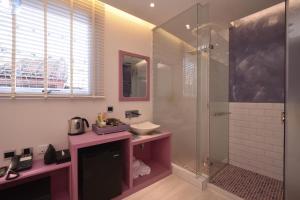 Phòng Phổ Thông Cho 2 Người (Economy Room for 2 People)