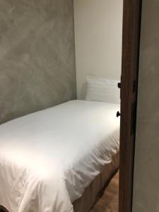 Phòng 2 Giường Đơn Với Phòng Tắm Riêng (Twin Room with Private Bathroom)