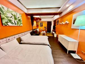 Phòng 2 giường đơn có ban công (Twin Room with Balcony)