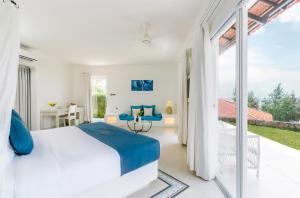 Pavillion Bungalow Double