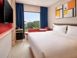 Phòng Tiêu chuẩn Giường Đôi Lớn (standard Large Double Room )