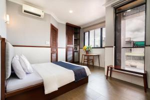 Phòng 4 Người Có Ban Công (Quadruple Room with Balcony)