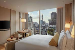 King Deluxe City View