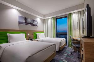 Twin Room - Non-Smoking room in Hampton by Hilton Istanbul Zeytinburnu