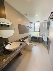 Suite Gia Đình Deluxe (Deluxe Family Suite)
