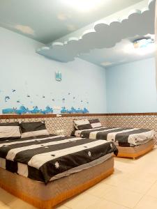 Suite Gia Đình Có Ban Công (Family Suite with Balcony)