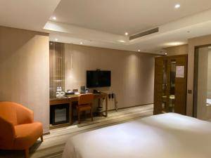 Phòng đôi không có cửa sổ – Phù hợp cho người khuyết tật (Double Room without Window - Accessible)