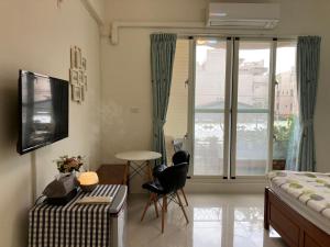 Phòng Gia Đình Có Ban Công (Family Room with Balcony)