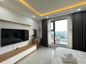 Căn Hộ 3 Phòng Ngủ Hướng Thành Phố (3 Bedroom Apartment, City view)