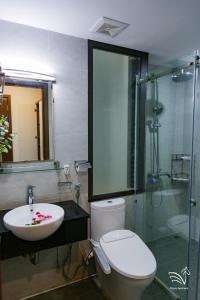 Căn hộ Studio có ban công (Studio Apartment with Balcony)