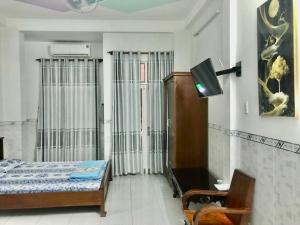 Phòng 4 Người Có Ban Công (Quadruple Room with Balcony)