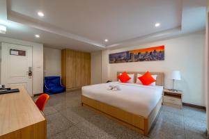 Phòng Cao Cấp Cho Hai Người (Superior Double Room)