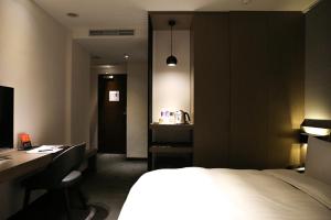 Phòng Tiêu Chuẩn 2 Giường Đơn (Standard Twin Room)