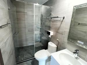 Phòng 4 Người Có Ban Công (Quadruple Room with Balcony)