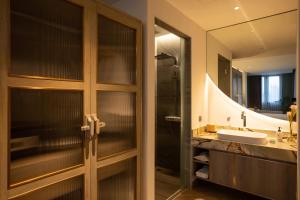Ratree Superior Corner Room