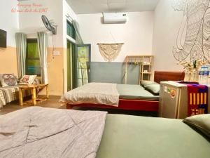 Phòng Bốn Người Có Phòng Tắm Riêng (Quadruple Room with Private Bathroom)