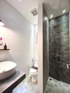 Căn Hộ 2 Phòng Ngủ (Two-Bedroom Apartment)