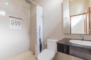 Phòng Giường Đôi Nhìn Ra Hồ Bơi (Double Room with Pool View)