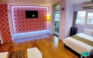 Phòng 4 Người Có Phòng Tắm (Quadruple Room with Bathroom)