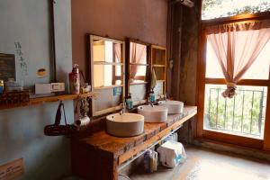 Phòng tập thể – Chỉ cho nữ (Dormitory Room - Female Only)