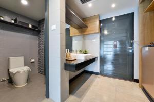 Phòng hướng vườn giường King (Garden View King Room)