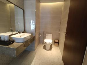 Phòng Deluxe hướng biển giường đôi (Deluxe Double Room with Sea View)