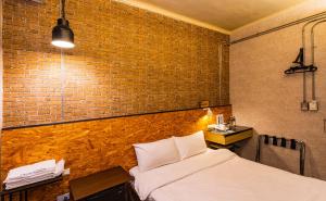 Phòng Tiêu Chuẩn Giường Đôi (Standard Double Room)