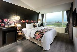 Deluxe giường đôi hướng núi (Deluxe Double Mountain View)