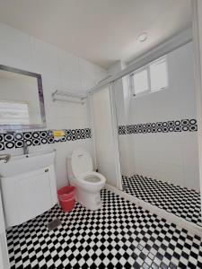 Phòng 4 Người Nhìn Ra Biển (Quadruple Room with Sea View)
