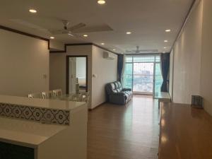 Căn Hộ 3 Phòng Ngủ (Three-Bedroom Apartment)