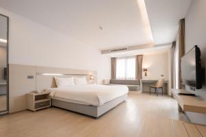Phòng Deluxe Có Giường Cỡ King (Deluxe King Room)